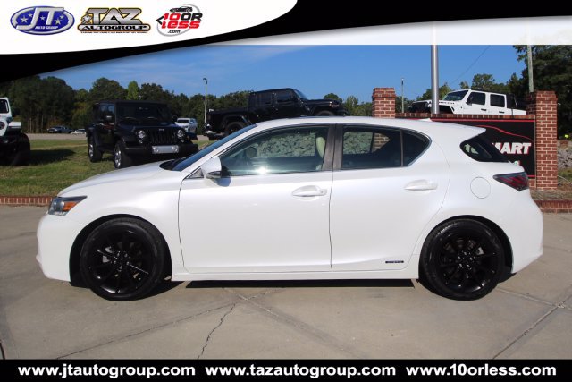 Used 2013 Lexus CT 200h w/ Premium Pkg w/Backup Camera FWD image 3