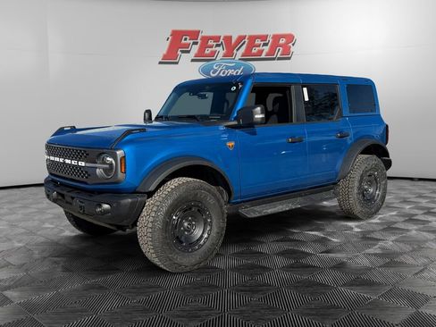 New 2025 Ford Bronco Badlands image 1