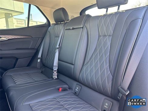 Used 2023 Buick Envision Avenir image 30