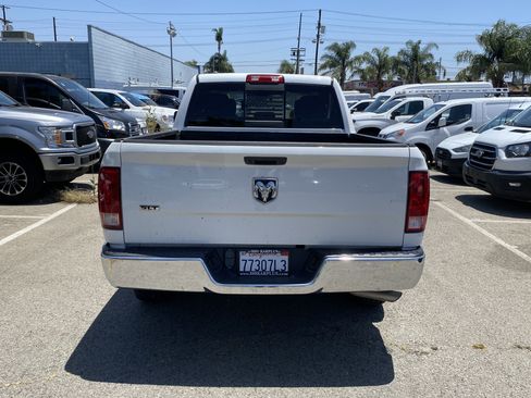 Used 2019 RAM 1500 Classic SLT RWD image 8