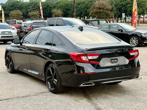 Used 2019 Honda Accord Sport image 7