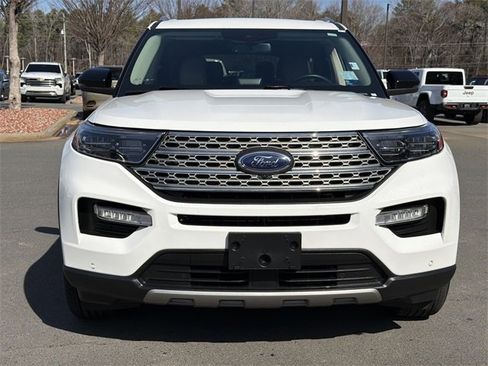 Used 2022 Ford Explorer Limited w/ Limited Technology Package image 15