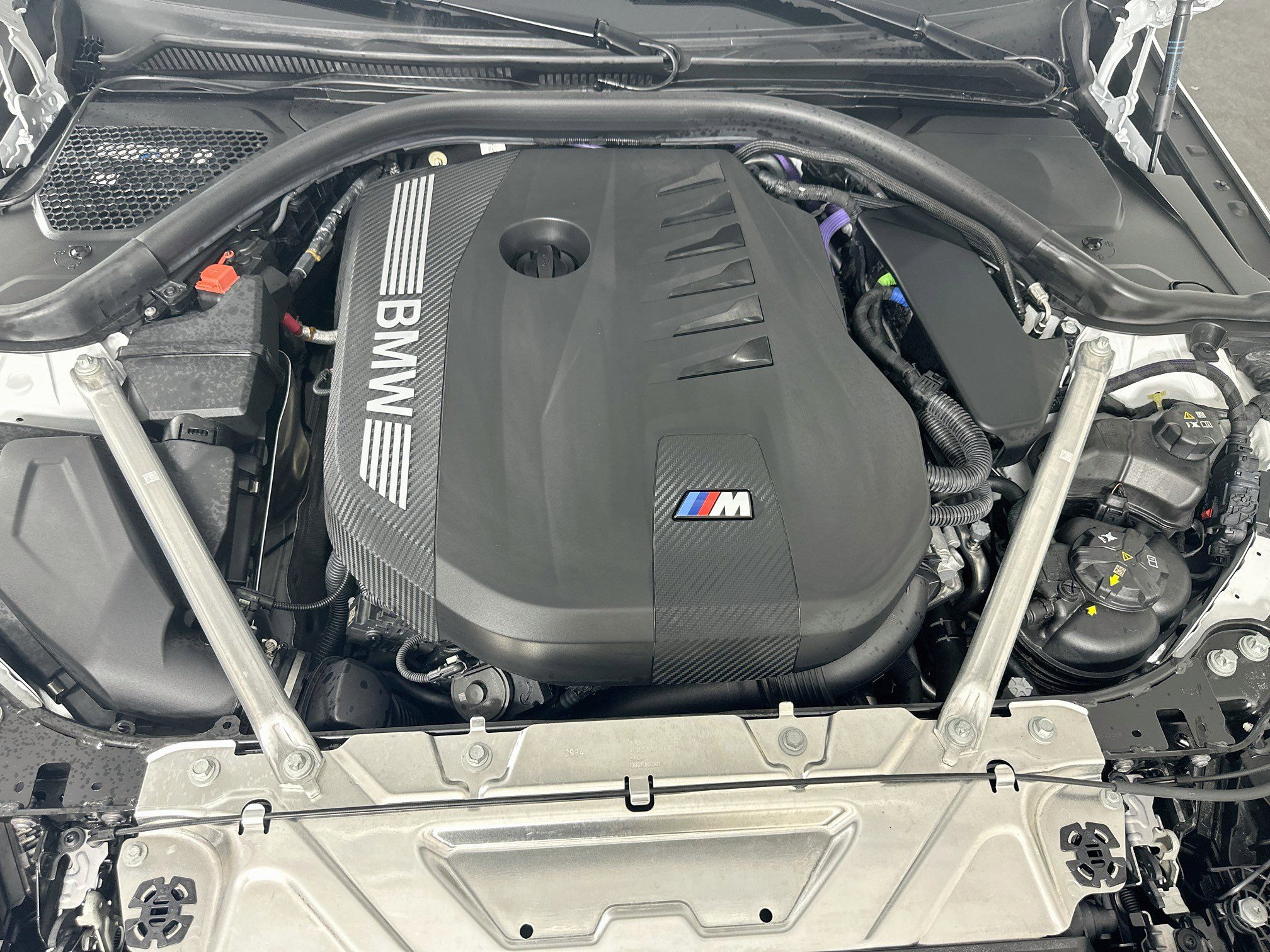 Used 2025 BMW M440i Convertible RWD image 33