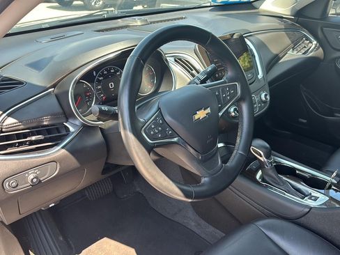 Used 2024 Chevrolet Malibu LT FWD image 11