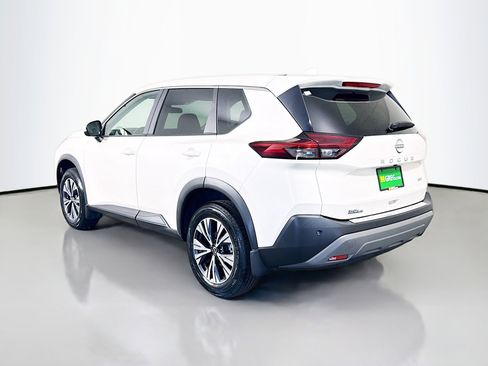 Used 2023 Nissan Rogue SV FWD image 7