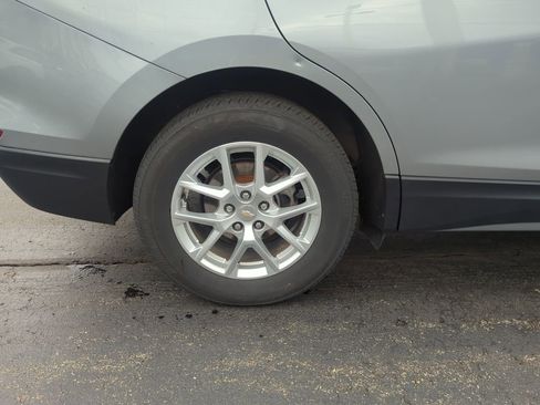 Certified 2024 Chevrolet Equinox LT w/ LPO, Floor Liner Package image 15