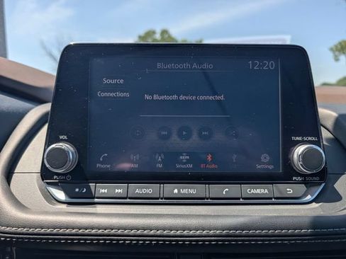 Used 2021 Nissan Rogue SV AWD/4WD image 26