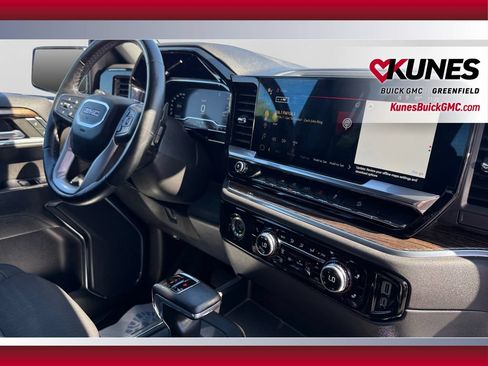 Used 2024 GMC Sierra 1500 Elevation w/ X31 Off-Road Package AWD/4WD image 34