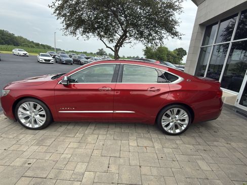 Used 2014 Chevrolet Impala LTZ FWD image 4