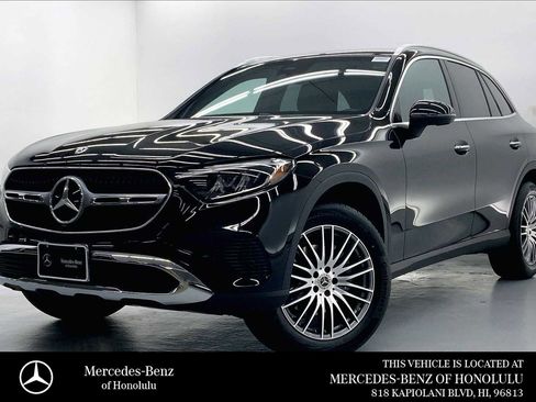 Used 2026 Mercedes-Benz GLC 300 image 1