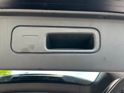 Certified 2025 Honda Pilot Sport image 43