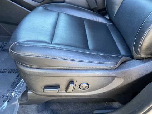 Used 2023 Kia Telluride S AWD/4WD image 22