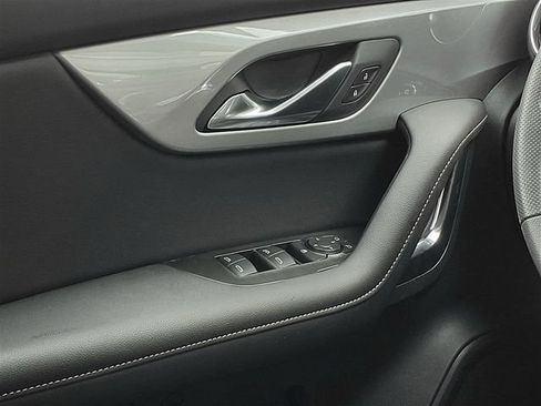 New 2026 Chevrolet Blazer LT image 15