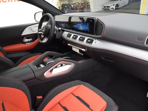 New 2026 Mercedes-Benz GLE 53 AMG 4MATIC Coupe image 15