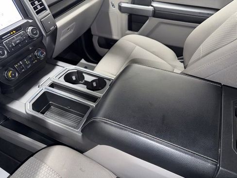 Used 2019 Ford F150 XLT w/ Equipment Group 302A Luxury AWD/4WD image 19