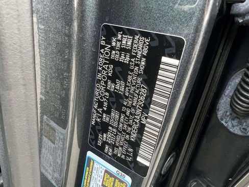 Used 2022 Kia Seltos EX image 19