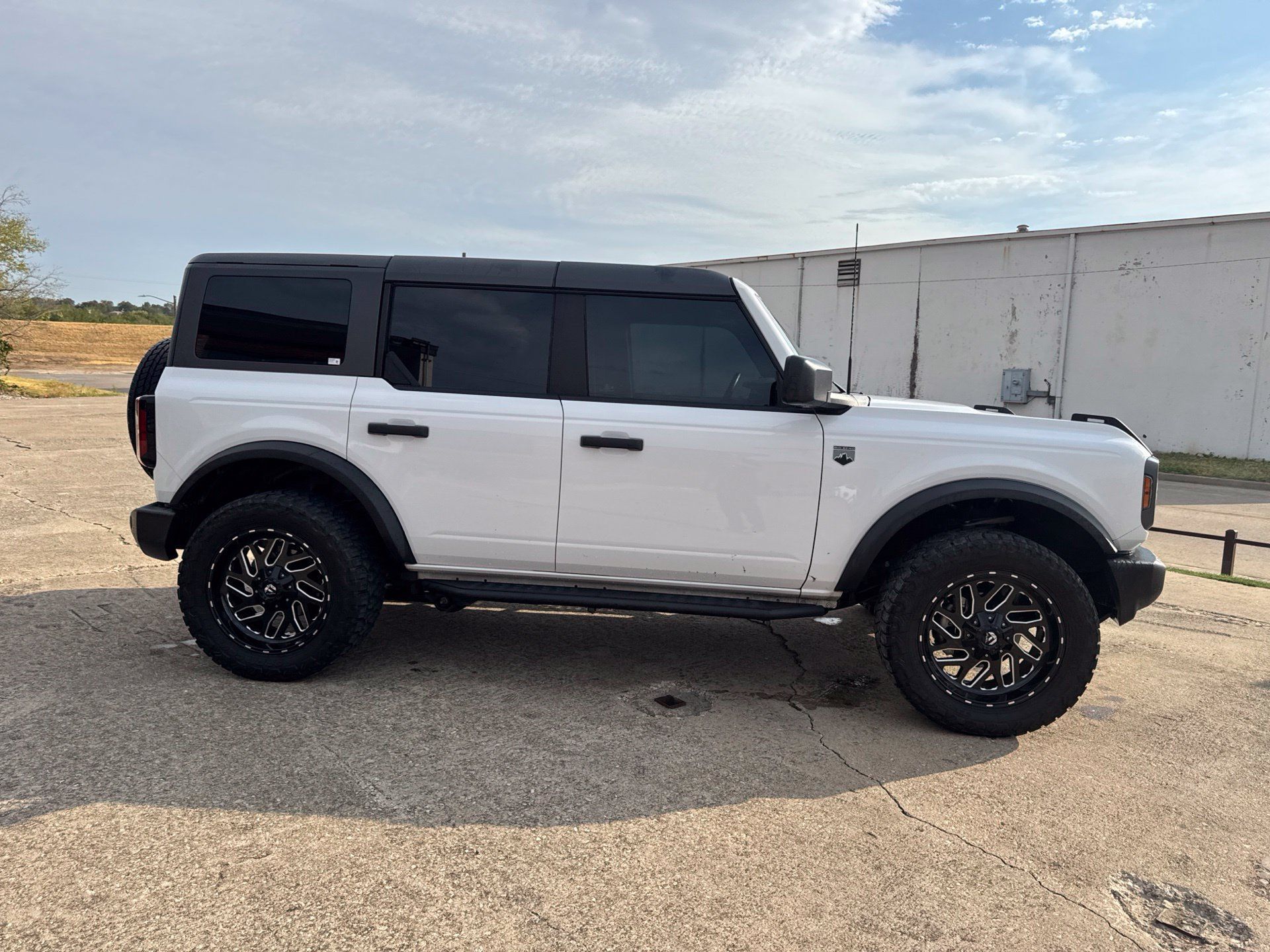 Used 2024 Ford Bronco Big Bend AWD/4WD image 4