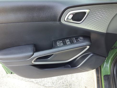 Used 2021 Kia Soul X-Line image 15