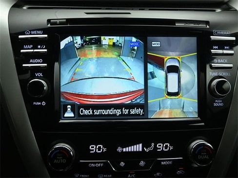 Used 2017 Nissan Murano Platinum w/ Platinum Technology Package image 18