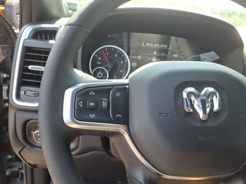 New 2026 RAM 2500 Big Horn AWD/4WD image 10
