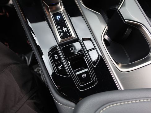 Used 2026 Lexus NX 450h+ F Sport w/ Accessory Package (2T) AWD/4WD image 33