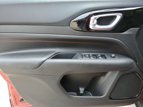 New 2026 Jeep Compass Trailhawk AWD/4WD image 21