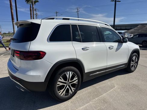 Used 2025 Mercedes-Benz GLB 250 image 5