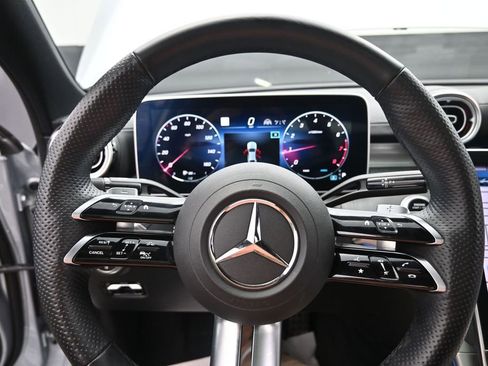 Used 2023 Mercedes-Benz C 300 Sedan image 12