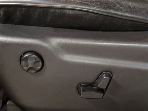 Used 2018 Jeep Grand Cherokee High Altitude image 17