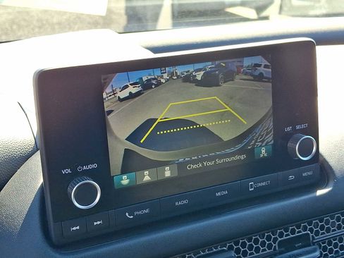 Used 2023 Honda HR-V Sport image 18