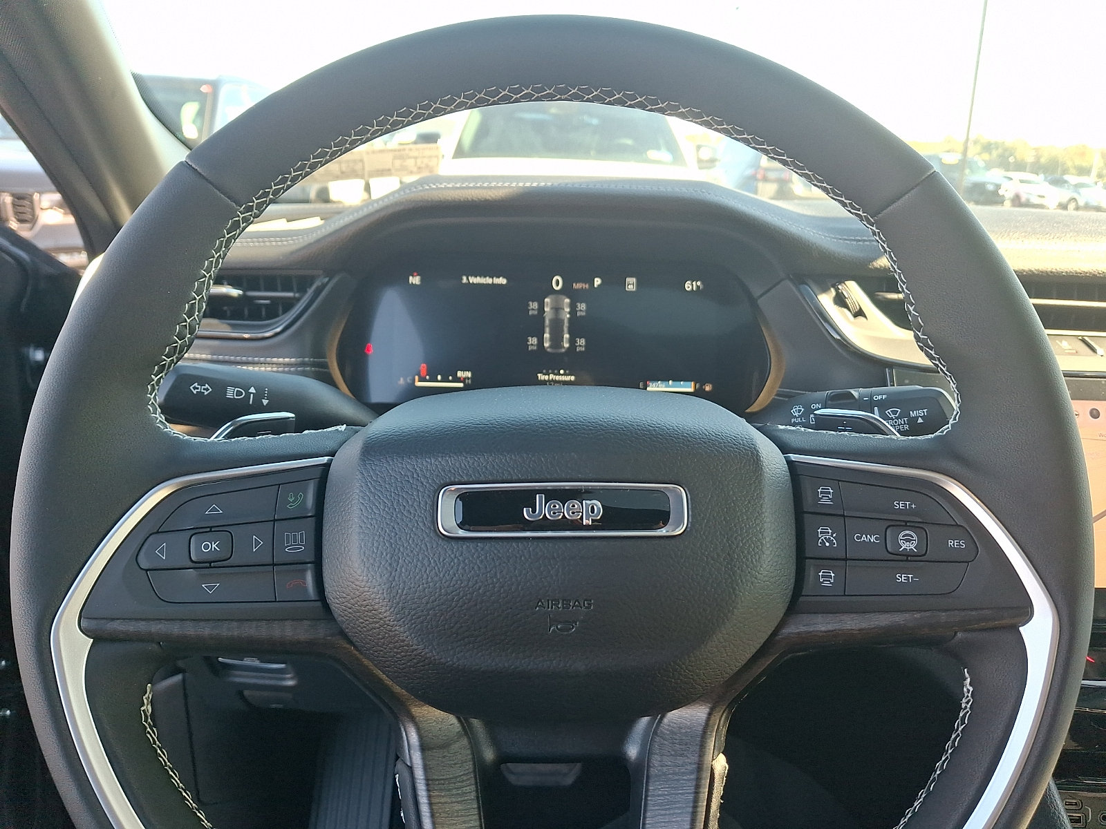 New 2026 Jeep Grand Cherokee Altitude AWD/4WD image 9