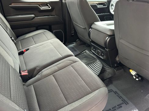 Used 2022 Chevrolet Silverado 1500 LT image 18