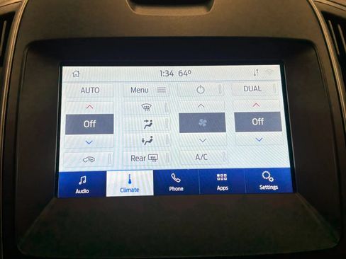 Used 2020 Ford Edge SE w/ Cargo Accessory Package FWD image 40