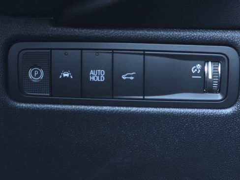 New 2026 Chevrolet Equinox EV LT w/ LPO, Blackout Package image 31