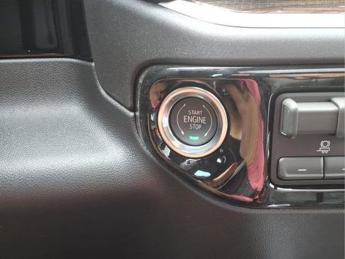 New 2026 Chevrolet Silverado 1500 LT AWD/4WD image 9