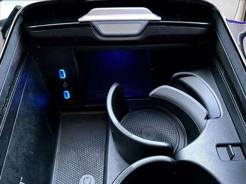 Certified 2023 Mercedes-Benz EQS 450+ SUV image 25