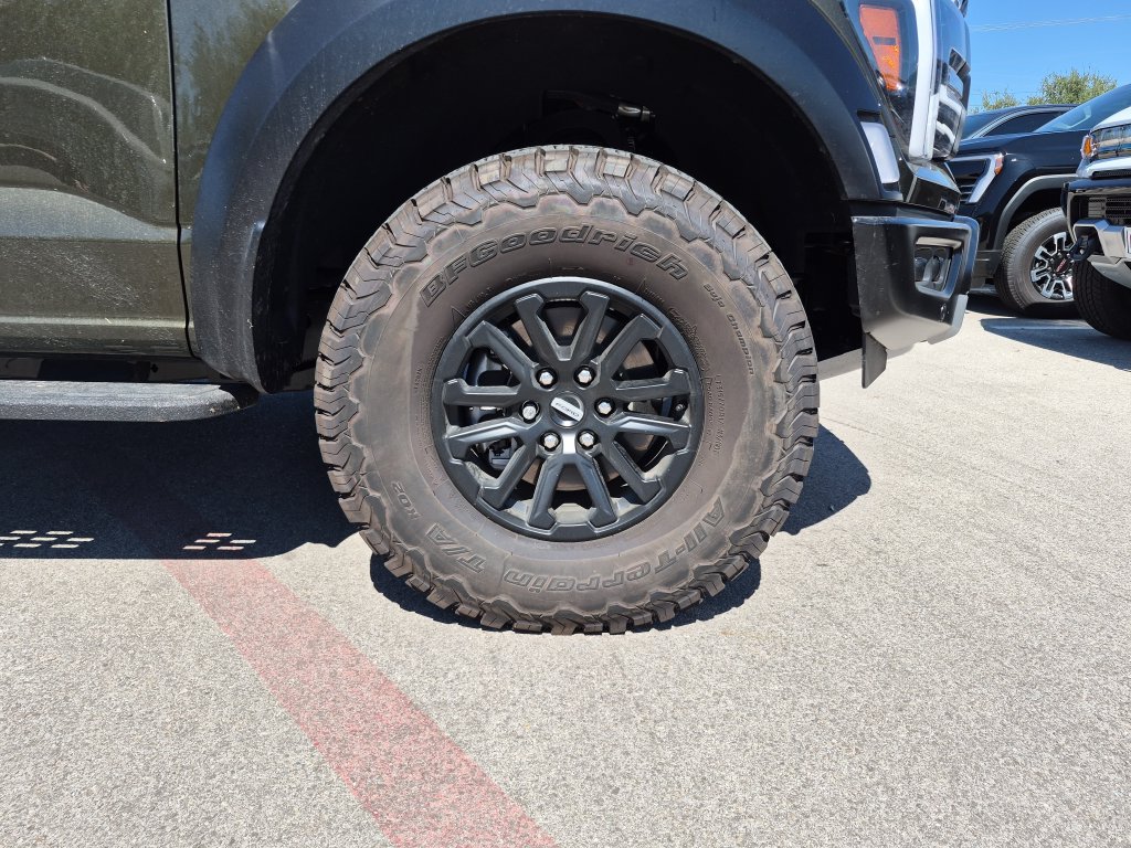 Used 2026 Ford F150 Raptor AWD/4WD image 13