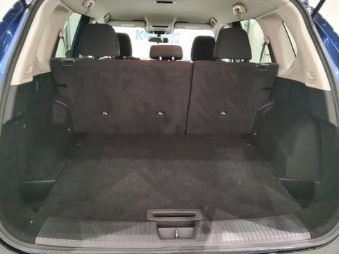 Used 2023 Nissan Rogue S image 14