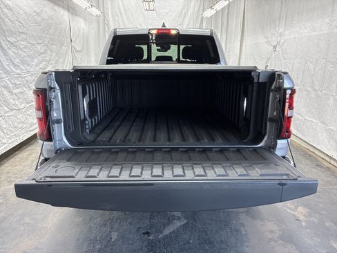 Certified 2025 RAM 1500 Big Horn AWD/4WD image 11