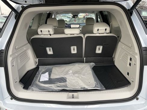 New 2026 Buick Enclave Avenir w/ Super Cruise Package image 25