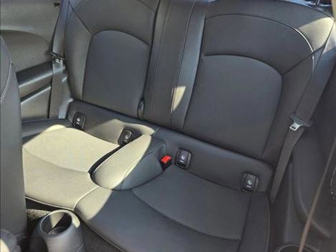 Certified 2024 MINI Cooper S image 18