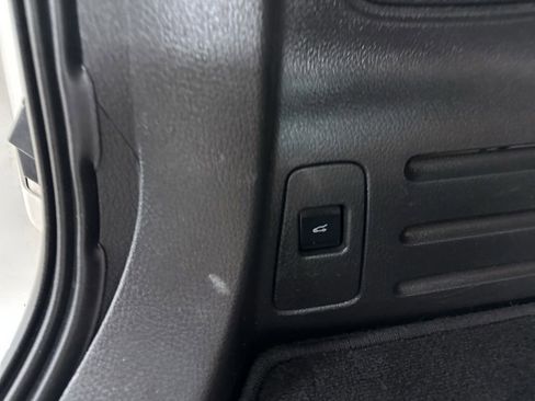 Used 2014 Lincoln MKX AWD w/ Equipment Group 101A image 28