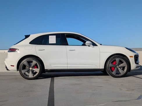 Certified 2023 Porsche Macan S image 24