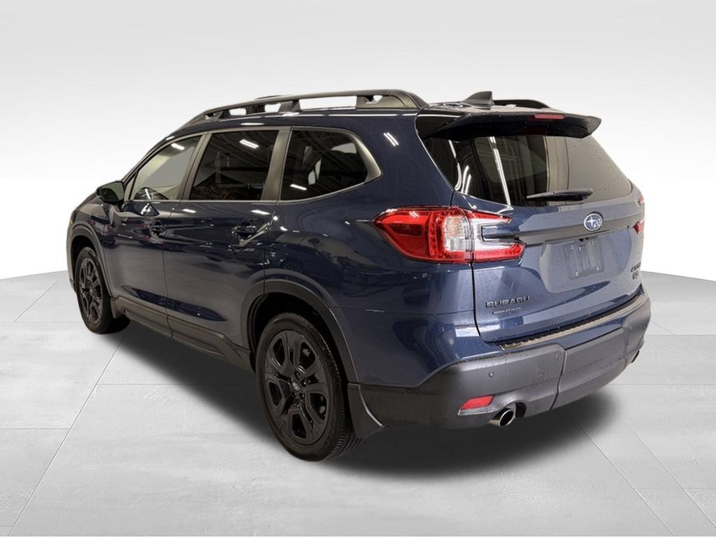 Used 2024 Subaru Ascent Onyx Edition w/ Popular Package Onyx AWD/4WD image 3