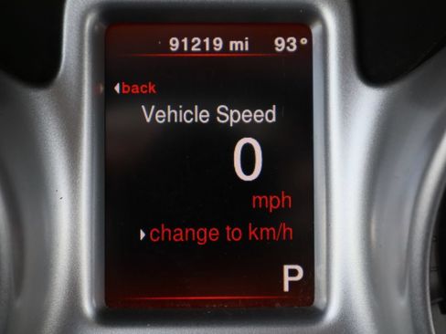 Used 2019 Dodge Journey SE FWD image 14