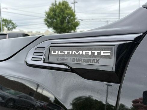 Used 2024 GMC Sierra 2500 Denali Ultimate w/ Max Trailering Package AWD/4WD image 11