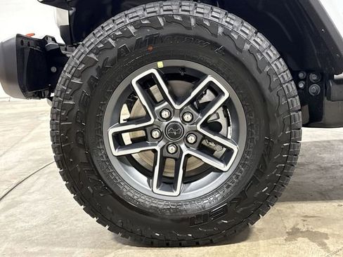 New 2026 Jeep Gladiator Mojave AWD/4WD image 26
