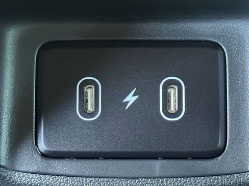 New 2025 Hyundai Elantra Sport image 5