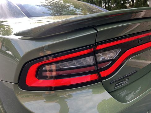 Used 2022 Dodge Charger SRT Hellcat w/ SRT Black Package RWD image 92