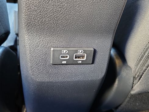 Used 2026 Nissan Kicks SV w/ Charging Package AWD/4WD image 12